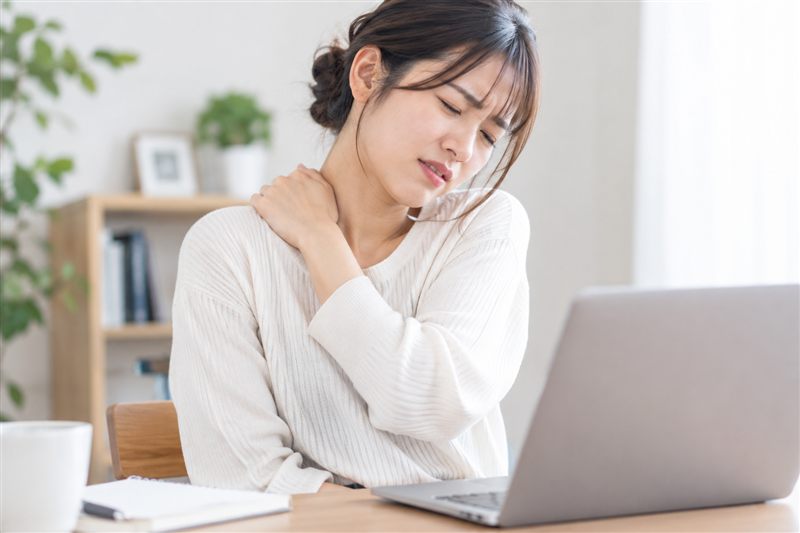首肩こりのイメージ